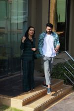 Prabhas and Shraddha Kapoor spotted promoting their upcoming movie Saaho in JW Marriott on 20th Aug 2019 (52)_5d5cf58ee0350.jpg