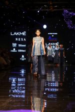 Model walk the ramp at Lakme Fashion Week 2019 Day 2 on 22nd Aug 2019 (19)_5d5f9826e2798.JPG