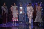Model walk the ramp at Lakme Fashion Week 2019 Day 2 on 22nd Aug 2019 (35)_5d5f988be8f95.JPG