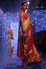 Model walk the ramp for Gaurang Designer at Lakme Fashion Week Day 3 on 23rd Aug 2019 (78)_5d60f32176bd7.JPG