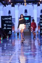 Model walk the ramp for Nachiket Barve on Lakme Fashion Week Day 3 on 23rd Aug 2019 (17)_5d60f4bb19c3e.JPG