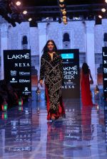 Model walk the ramp for Nachiket Barve on Lakme Fashion Week Day 3 on 23rd Aug 2019 (78)_5d60f5723b365.JPG