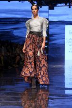 Model walk the ramp for Ritu Kumar at Lakme Fashion Week Day 3 on 23rd Aug 2019 (212)_5d60f48631f11.JPG