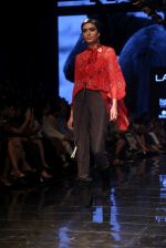 Model walk the ramp for Ritu Kumar at Lakme Fashion Week Day 3 on 23rd Aug 2019 (261)_5d60f52d3f8dc.JPG