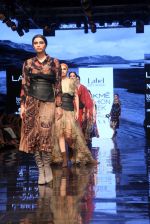 Model walk the ramp for Ritu Kumar at Lakme Fashion Week Day 3 on 23rd Aug 2019 (292)_5d60f5746631f.JPG