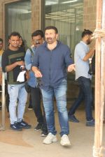 Sunny Deol at the promotion of film Pal Pal Dil Ke Pass in Sun n Sand on 23rd Aug 2019 (13)_5d60f91cd2d34.JPG