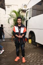Varun Sharma for the promotions of film Chichore at Mehboob studio in bandra on 23rd Aug 2019 (19)_5d60ee141f025.JPG