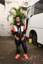 Varun Sharma for the promotions of film Chichore at Mehboob studio in bandra on 23rd Aug 2019 (21)_5d60ee1752e27.JPG