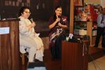Vidya Balan at the Launch Of Minnie Vaid Book Those Magnificent Women And Their Flying Machines in Title Waves, Bandra on 27th Aug 2019 (73)_5d66294618907.jpg
