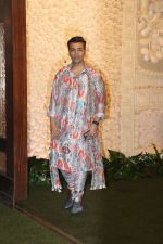 Karan Johar at Mukesh Ambani_s house for Ganpati celebration on 2nd Sept 2019 (74)_5d6f6a0748713.jpg