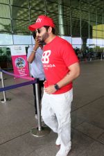 Dheeraj Dhoopar wearing VLTN Cap Balenciaga Paris T-Shirt White Pants and Shoes with red sole on 24 May 2023 (9)_646e43372f0d5.jpg