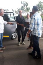 Rajinikanth at Airport on 19th May 2023 (3)_646da820d6f12.jpg