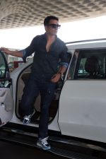 Sonu Sood wearing all jeans, dark glasses and sneakers (4) (1)_6475d886d0d81.jpg