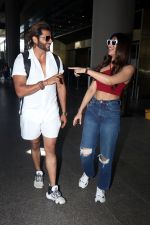 Akanksha Puri in Ravishing Maroon and Karanvir Bohra in Effortless Whites (4)_647af58aeeaec.jpg