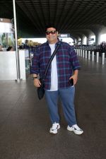 Kiku Sharda wearing Gucci Rhyton Leather Sneakers (5)_647acc1d7e0fa.jpg