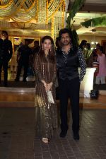 Nikhil Dwivedi with wife Gaurie Pandit at Madhu Mantena and Ira Trivedi wedding ceremony on 11 Jun 2023 (1)_6486ff58b14e8.jpg