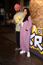 Manjot singh and Vishakha Singh at 10 year celebration of Fukrey at Fun Republic Mall on 13 Jun 2023 (22)_64888a42cdf1e.jpg