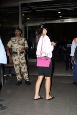 Nora Fatehi dressed in black top skin tight pant and light pink pullover at the airport on 13 Jun 2023 (4)_6488a3ce6dd6e.jpg