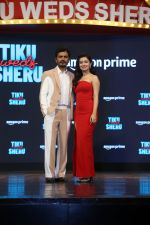 Nawazuddin Siddiqui, Avneet Kaur at the trailer launch of film Tiku Weds Sheru on 14 Jun 2023 (1)_6489d718616e4.jpg