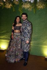 Karan Deol and Drisha Acharya pose for camera after the sangeet function on 16 Jun 2023 (6)_648d727e20d3d.jpeg