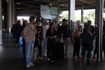 Suhana Khan, Khushi Kapoor, Agstya Nanda, Aditi Dot, Mihir Ahuja and The Archies cast seen at the airport on 20 Jun 2023 (2)_6491bcada0a8d.JPG