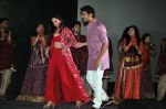Kartik Aaryan and Kiara Advani promote song launch of Sun Sajni from movie Satyaprem Ki Katha on 21 Jun 2023 (52)_649316dccf4e8.JPG