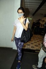 Shraddha Kapoor in casual clothes seen in Juhu on 21 Jun 2023 (3)_649320de8db73.jpeg