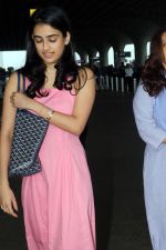 Kiara Bose Roy seen at the airport on 28 Jun 2023 (1)_649bc0e577154.jpg