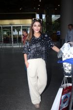 Nyra Banerjee Khatron Ke Khiladi Season 13 Team seen at the Airport on 5 July 2023 (59)_64a517ba66c74.JPG