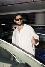 Siddhant Chaturvedi seen at the airport on 4 July 2023 (22)_64a4ea3e85374.JPG