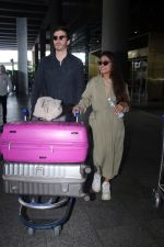 Sreejita De with husband Michael Blohm-Pape seen at the airport on 7 July 2023 (2)_64a7edb43a8ec.JPG