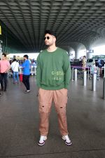 Arjun Kanungo seen at the airport on 8 July 2023 (28)_64a9539d16c31.JPG