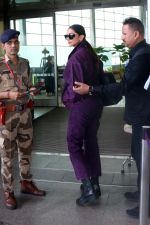 Deepika Padukone covered in Indigo seen at the airport on 11 July 2023 (5)_64ace434ea975.jpg