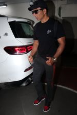 Sonu Sood seen at the airport on 11 July 2023 (14)_64acf31d43fd0.JPG