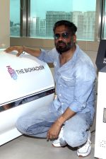 Suniel Shetty attends the Launch of India_s First Biohacker Facility on 11 July 2023 (29)_64ad102f91ff2.jpeg