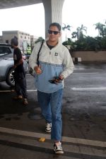 Vijay Varma seen at the airport on 1 August 2023 (6)_64c8ed75dfe14.JPG