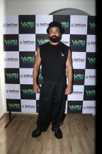 Bobby Deol at the launch of BodyImage Studio at Juhu Matunga and Bandra on 2nd August 2023 (3)_64ca53d57a9f8.jpeg