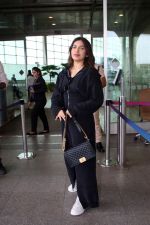 Bhumi Pednekar spotted at airport departure on 9th August 2023 (2)_64d3cca192ee4.JPG