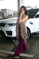 Janhvi Kapoor Spotted at the Airport on 9th August 2023 (6)_64d3d2e02fcd2.JPG