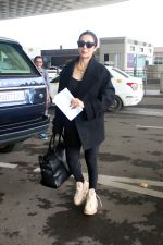 Malaika Arora spotted at airport on 10th August 2023 (8)_64d61bf9be39e.JPG