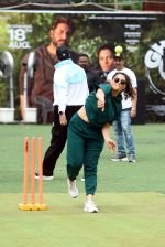 Saiyami Kher playing cricket match to promote the sports movie Ghoomer on 10th August 2023 (157)_64d711a40516d.JPG
