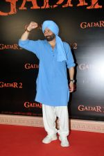 Sunny Deol at the Grand Premiere of Film Gadar 2 on 11th August 2023 (66)_64d7aa867b320.JPG