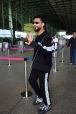 Zaid Darbar spotted at the Airport Departure on 11th August 2023 (11)_64d7482d7949f.JPG