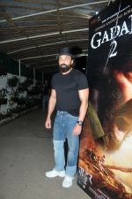 Bobby Deol at the Special Screening of Film Gadar 2 at Sunny Super Sound on 12th August 2023 (34)_64d8687302867.JPG