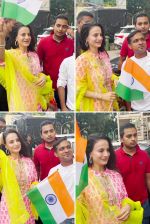 Ameesha Patel Spotted At Juhu PVR on 15th August 2023 (3)_64db81d3b5b1b.jpg