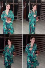 Kareena Kapoor Spotted At Her Office In Khar on 14th August 2023 (2)_64dc4b5b64793.jpg