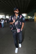King Spotted At Airport Departure on 18th August 2023 (13)_64def88fce8a1.JPG