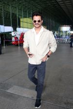 Anil Kapoor Spotted at Airport Departure on 19 August 2023 (16)_64e06f69d0647.JPG