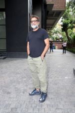 R. Balki attend the Special Screening of film Ghoomer on 20th August 2023 (2)_64e220db345a3.JPG