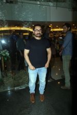 Aamir Khan, Junaid Khan at the Book Launch of ONE The Story of the Ultimate Myth by Mansoor Khan on 21st August 2023 (1)_64e38faac4405.jpeg